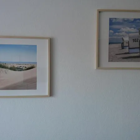 Hermann Mit Garten, Terrasse, Kamin Und 300m Zum Deich/ Salzwiesen