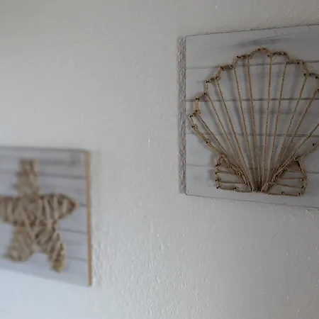 別荘 Hermann Mit Garten, Terrasse, Kamin Und 300m Zum Deich/ Salzwiesen